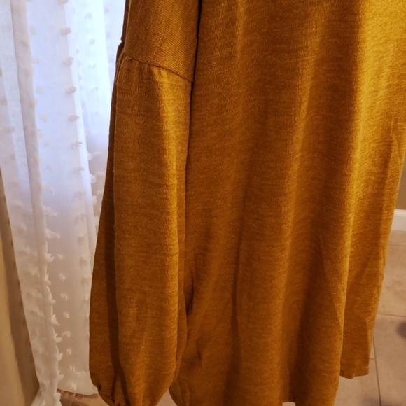 Shop Basic Sweater NWOT - Picture 6 of 6